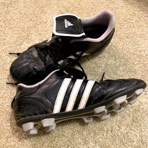 Adidas Women’s Soccer/Flag Football Cleats 7.5